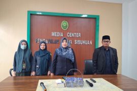 Tenaga Teknis PA Sibuhuan Ikuti FGD Nasional Bahas Pola Promosi dan Mutasi Kepaniteraan