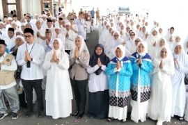 Ketua Pengadilan Agama Pematangsiantar Hadiri Acara Tepung Tawar Jemaah Haji Kota Pematangsiantar